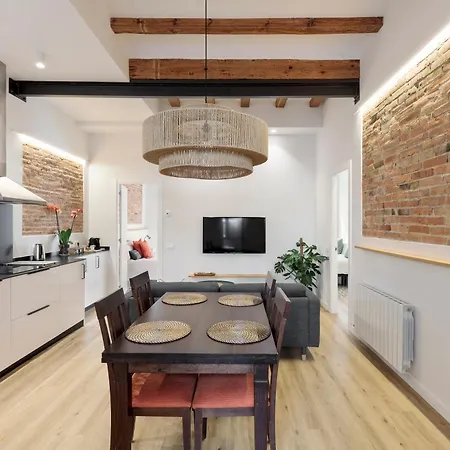 Poble Sec Charming Apartment-3